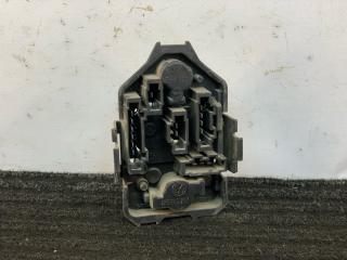 панель заднего правого фонаря Volkswagen Vento 1 поколение 1991, 1.8 л., бензин, МКПП, серый, седан, передний привод