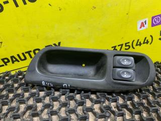кнопка стеклоподъемника двери передней левой Renault Scenic RX4 1 поколение 2003, 2.0 л., F4R 744, бензин, МКПП, синий, внедорожник 5 дв.