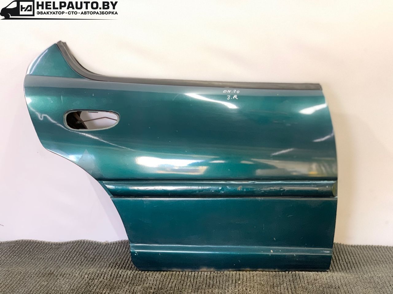 дверь задняя правая Dodge Neon 1 поколение 1998, 2.0 л., бензин, АКПП, зеленый, седан, передний привод - фото №1
