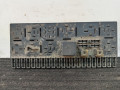 блок предохранителей Audi 80 B3 89/B3 1991, 1.8 л., бензин, МКПП, серебристый, седан, передний привод, 443941822 - фото №2