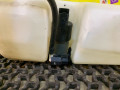 бачок омывателя Dacia Sandero 1 поколение 2008, 1.4 л., K7J 714, бензин, МКПП, серый, хетчбэк 5 дв., передний привод - фото №4