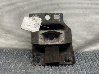 подушка крепления КПП Ford Focus 1 поколение 2001, 1.8 л., дизель, МКПП, синий, универсал, передний привод