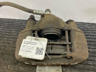 суппорт передний правый Mazda 323 6 поколение 1998, 2.0 л., дизель, МКПП, синий, хетчбэк 3 дв.