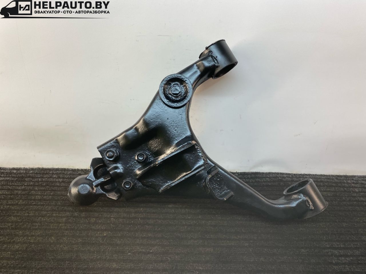 рычаг передний правый Kia Sorento 1 поколение 2004, 2.5 л., CRDi, D4CB, дизель, АКПП, серебристый, внедорожник 5 дв., полный подключаемый привод - фото №1