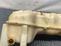 бачок расширительный Pontiac Sunfire 1 поколение 1999, 2.2 л., бензин, АКПП, черный, передний привод - фото №5