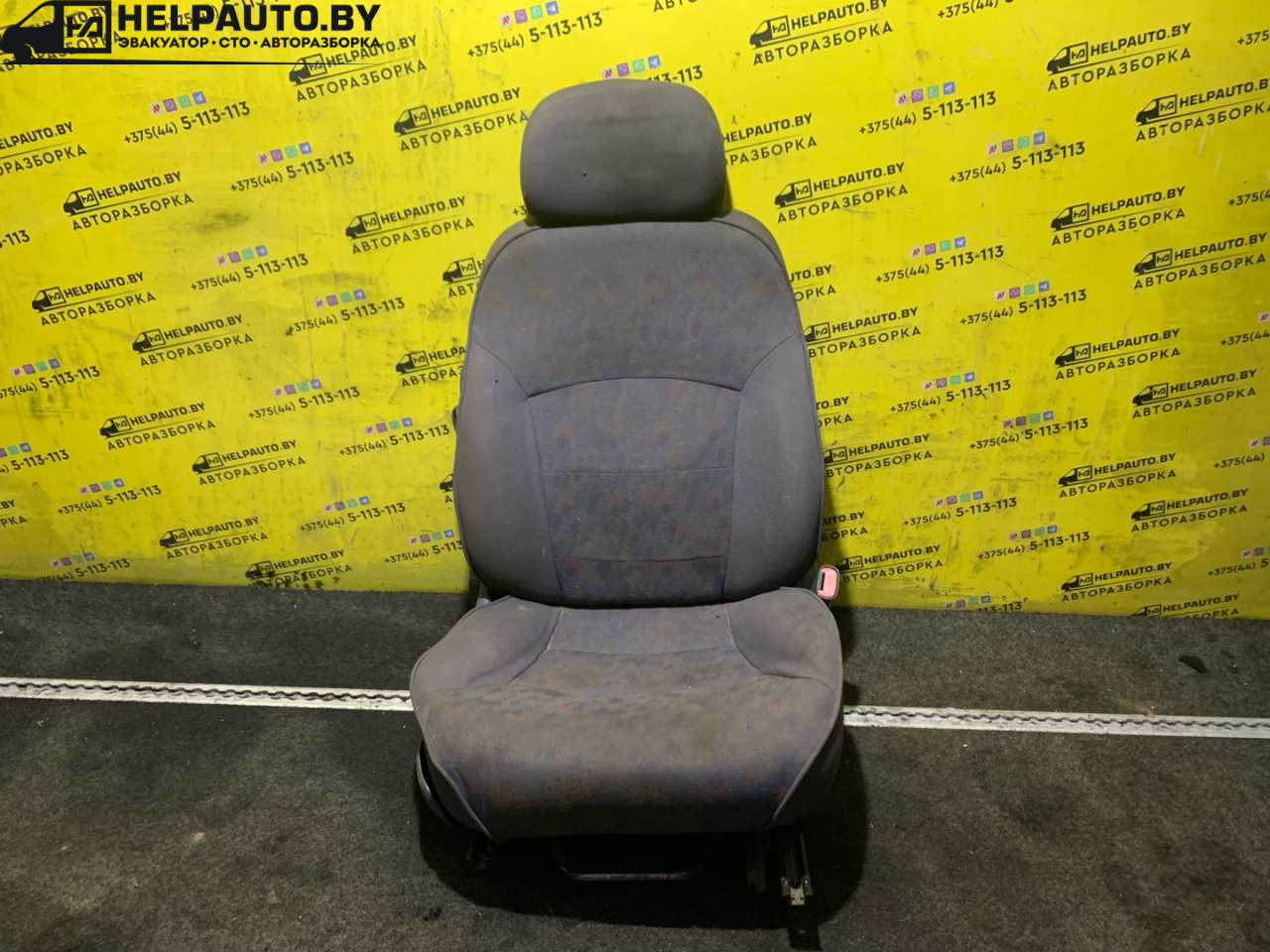 сиденье переднее Fiat Bravo 1 поколение 1997, 1.4 л., бензин, синий, хетчбэк 3 дв., передний привод - фото №1