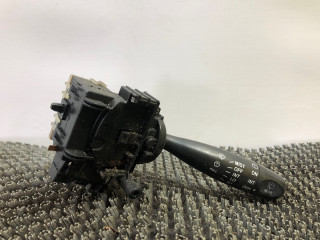 переключатель подрулевой (стрекоза) Toyota RAV4 2 поколение (XA20) 2002, 2.0 л., дизель, МКПП, серебристый, седан