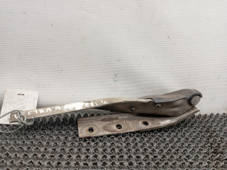 петля капота левая Opel Vectra A 1994, 1.6 л., бензин, МКПП, седан, передний привод, C16NZ