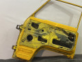 дверь передняя правая Mitsubishi L300 1 поколение 1985, 2.3 л., 4D55, дизель, 4МКПП, желтый, микроавтобус, задний привод - фото №8