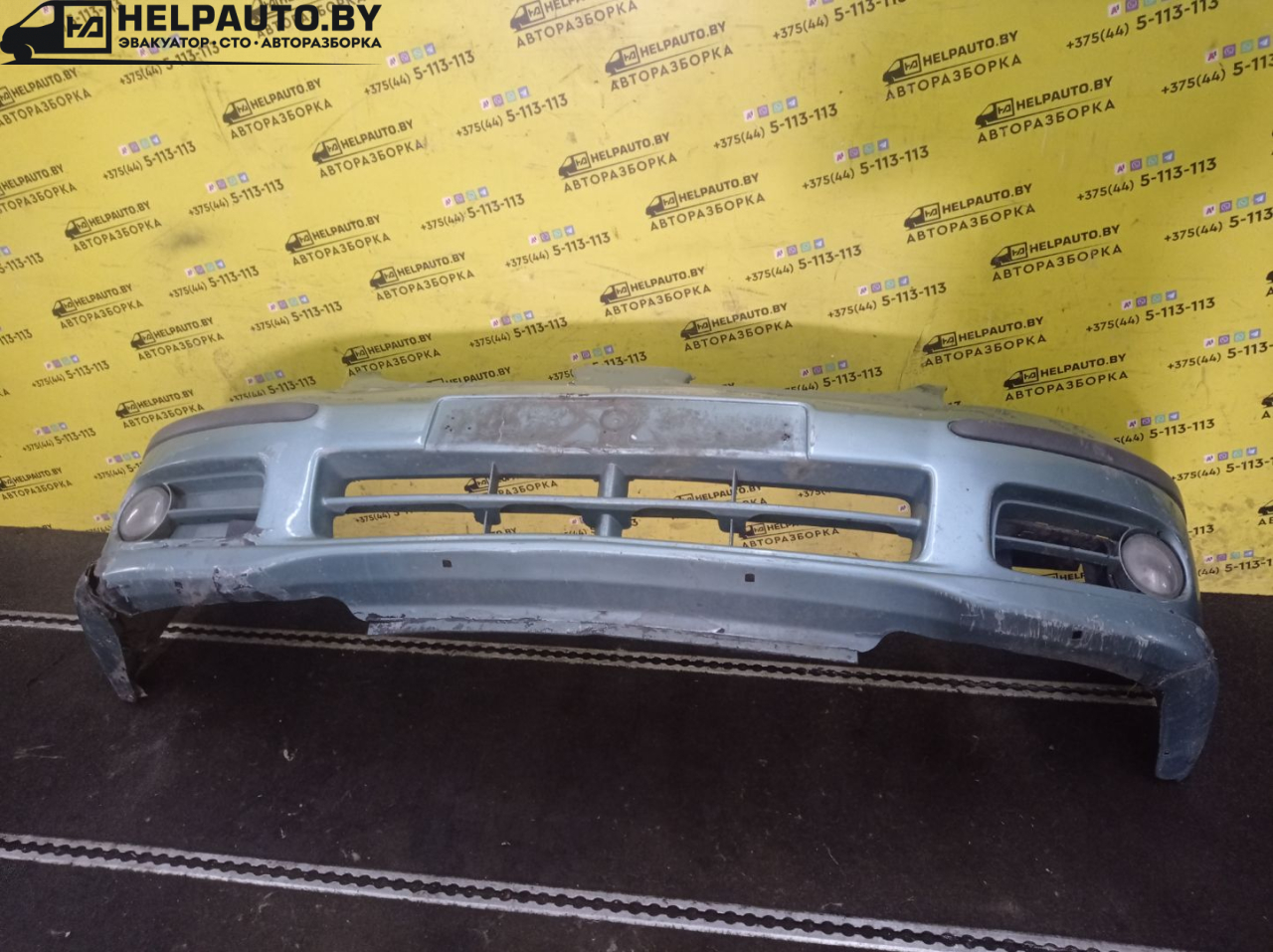 бампер передний Nissan Almera Tino V10 2001, 2.2 л., YD22DDT, дизель, МКПП, берюзовый, минивэн, передний привод - фото №1