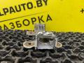 крепление бампера Audi 100 С3 1986, 1.8 л., бензин, МКПП, белый, универсал, передний привод - фото №3