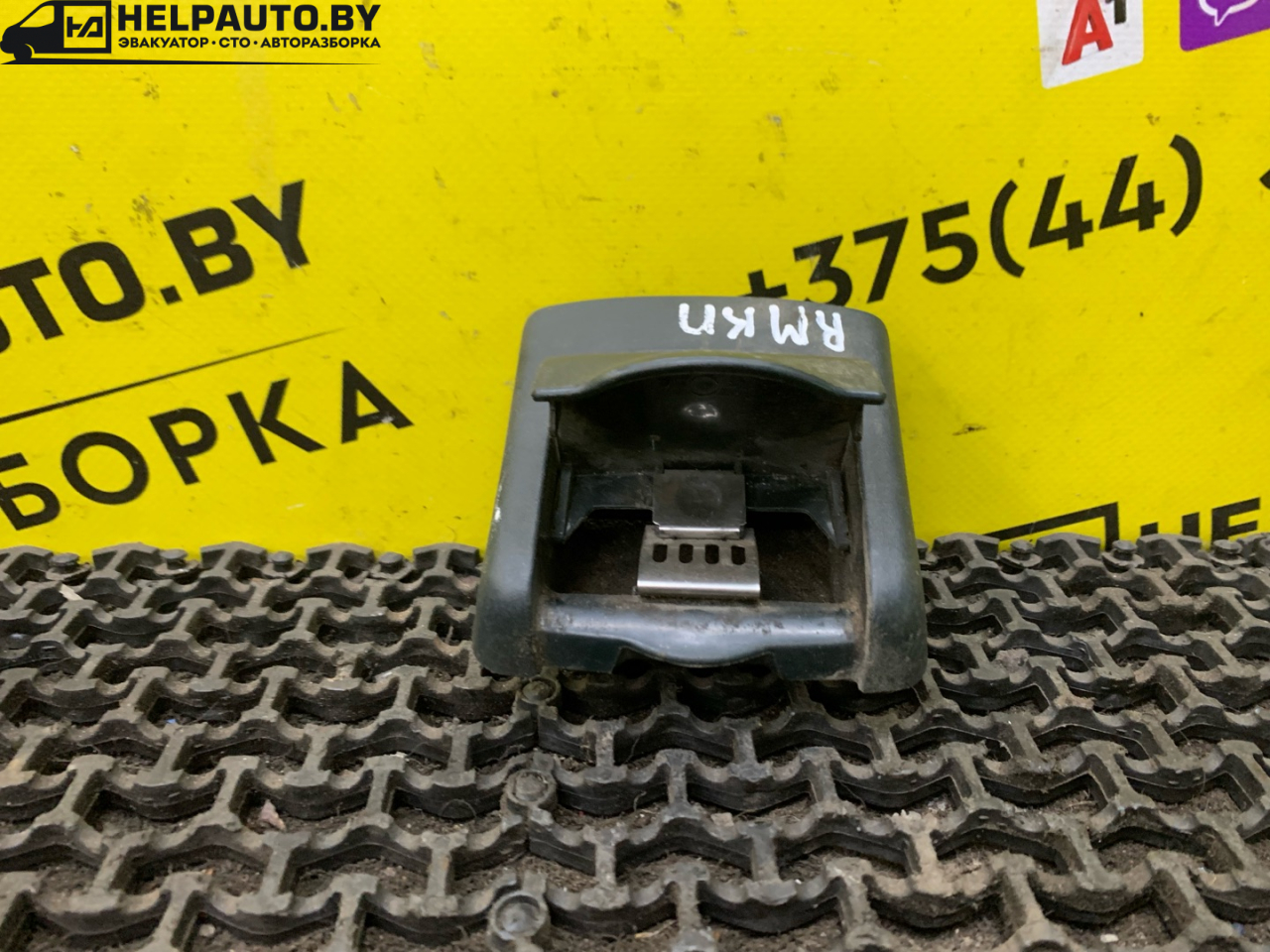 пепельница Renault Megane 1 поколение 1996, 1.6 л., K7M 702, бензин, МКПП, синий, купе, передний привод - фото №1