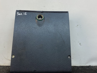 пластик Volkswagen Santana 1 поколение 1988, 1.6 л., бензин, синий, передний привод, 321857935