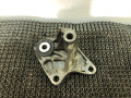 кронштейн (крепление) Ford Focus 2 поколение [рестайлинг] 2009, 1.6 л., бензин, МКПП, черный, универсал, передний привод - фото №2