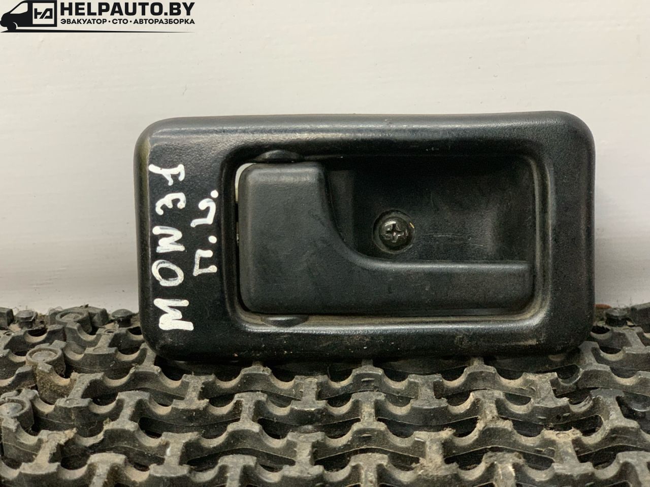 ручка внутренняя передняя левая Opel Monterey A 1997, 3.1 л., дизель, МКПП, внедорожник 5 дв. - фото №1