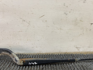 щеткодержатель (поводок стеклоочистителя, дворник) Opel Omega B 1999, 3.0 л., бензин, АКПП, седан, 90493823RH