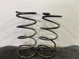 пружина задняя Nissan Bluebird T12/T72 1987, 2.0 л., бензин, МКПП, бордовый, хетчбэк 5 дв., передний привод