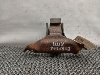 подушка крепления КПП Toyota Corolla 5 поколение (E80) 1984, 1.3 л., бензин, МКПП, красный, хетчбэк 5 дв., передний привод