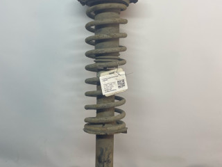 стойка задняя Mitsubishi Carisma 1 поколение (1995 - 1999), 1.8 л., 4G93 (GDI), бензин, МКПП, серебро, хетчбэк 5 дв., передний привод