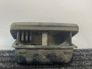 пепельница Volkswagen Santana 1 поколение 1988, 1.6 л., бензин, синий, передний привод, 321857405