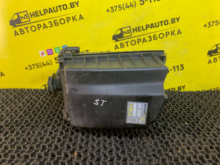 корпус воздушного фильтра SEAT Toledo 1 поколение [рестайлинг] 1998, 1.6 л., AFT, бензин, МКПП, зеленый, хетчбэк 5 дв., передний привод