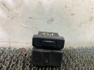 кнопка освещения панели приборов Volkswagen Polo 2 поколение 1990, 1.3 л., бензин, МКПП, синий, хетчбэк 3 дв., передний привод