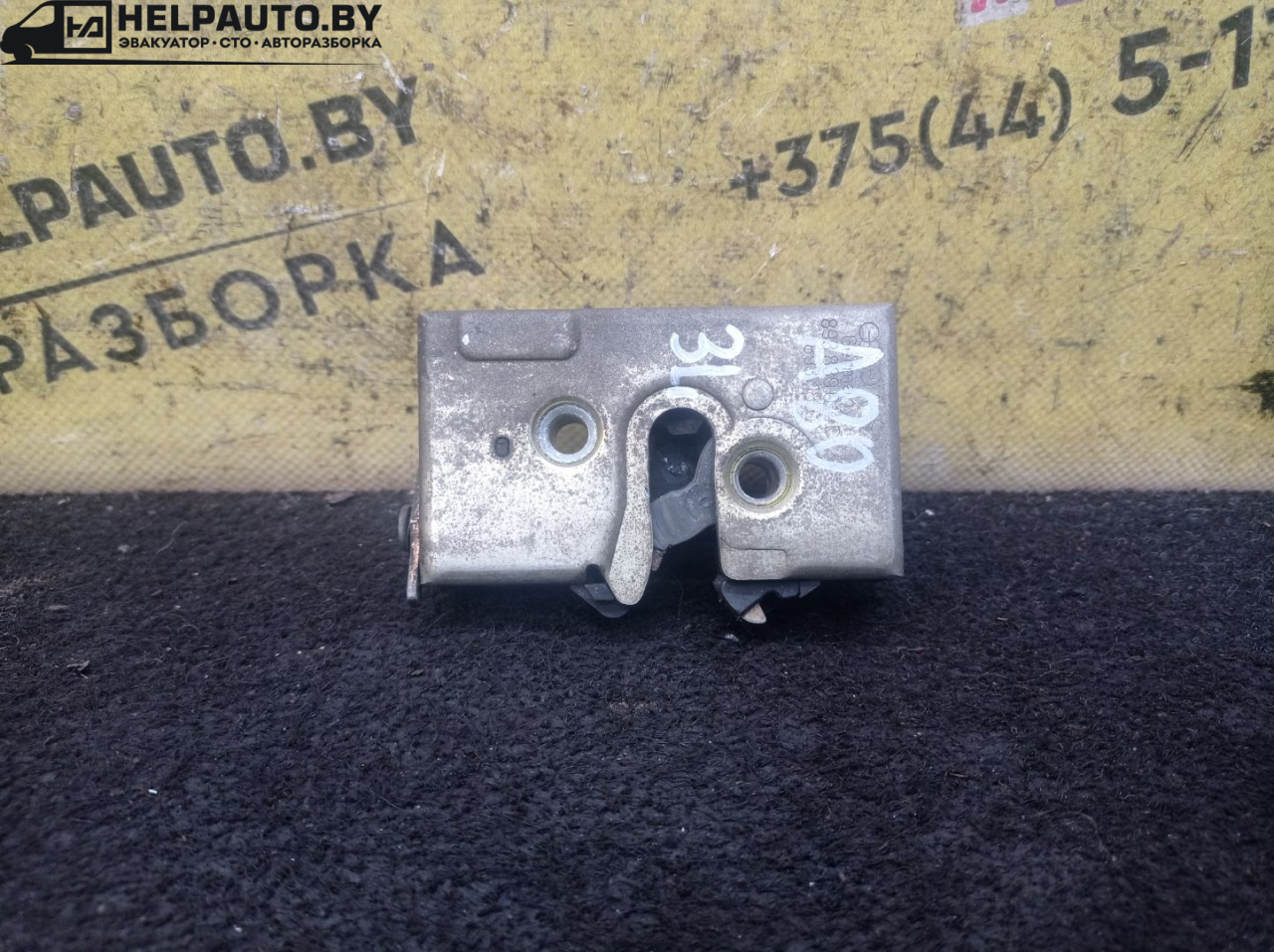 замок двери задней левой Audi 80 B3 1988, 1.9 л., 1Y, дизель, МКПП, серебро, седан, передний привод - фото №1