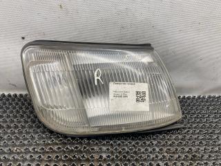 поворотник правый Mitsubishi Space Wagon 2 поколение (Typ N30/N40) 1994, 2.0 л., 4D68 T, дизель, МКПП, серый, минивэн