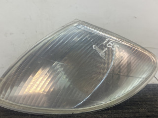 поворотник левый Renault Scenic 1 поколение 1998, 1.6 л., бензин, МКПП, синий, передний привод, 7700831467