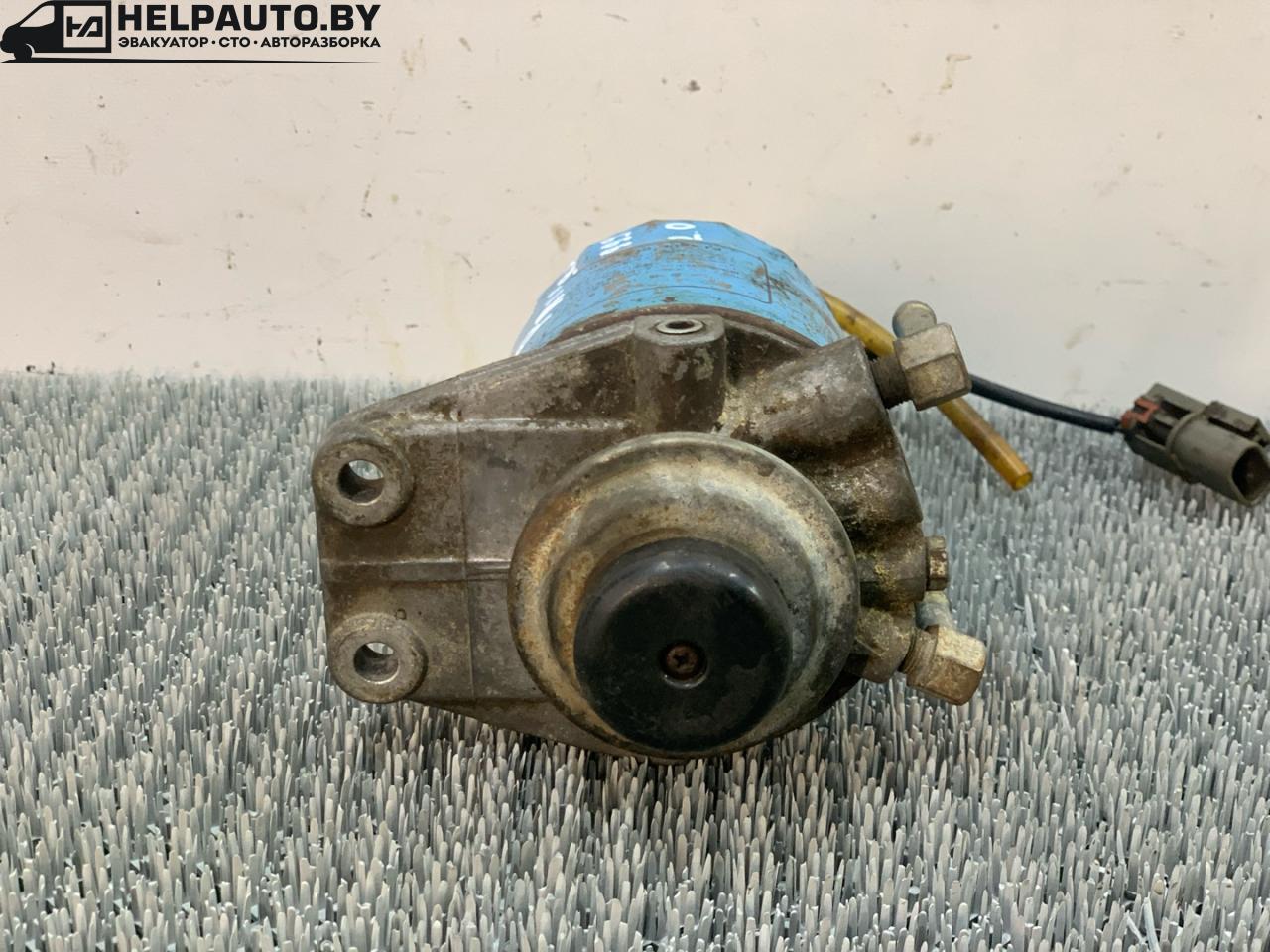 корпус топливного фильтра Nissan Primera P11 1999, 2.0 л., дизель, МКПП, седан, передний привод - фото №1