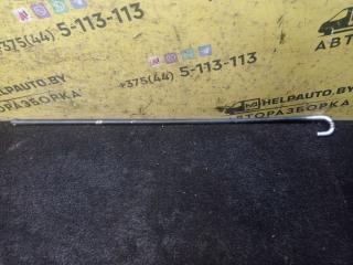 держатель капота Audi 80 B3 1988, 1.9 л., 1Y, дизель, МКПП, серебро, седан, передний привод