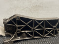 кронштейн генератора Volkswagen Golf 3 поколение 1995, 1.9 л., 1Y, дизель, МКПП, белый, универсал, передний привод - фото №4