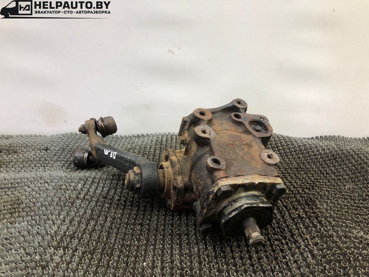 редуктор рулевой Mercedes-Benz W123 W123 1983, 3.0 л., дизель, МКПП, седан - фото №1