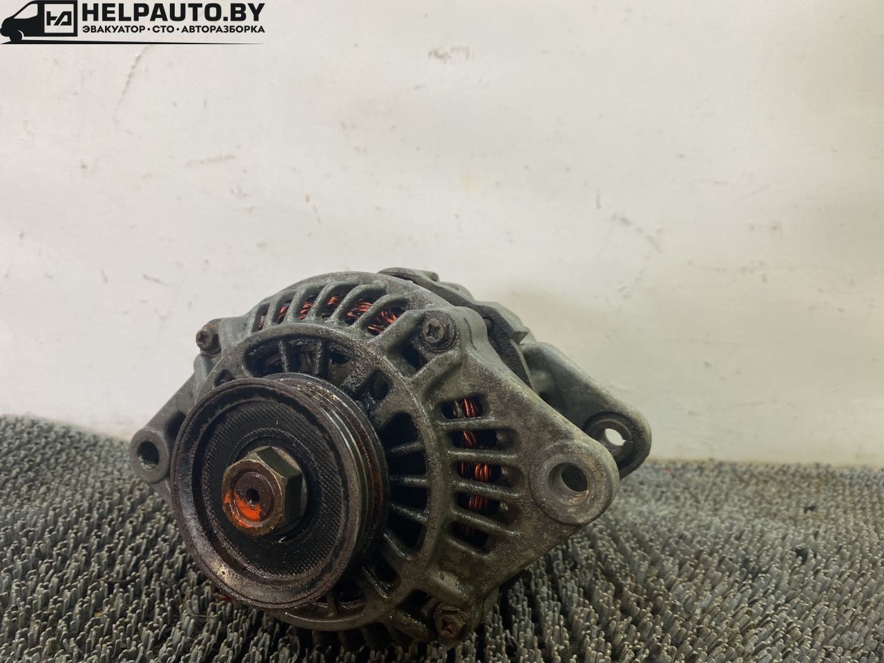 генератор Chrysler Neon 1 поколение 1996, 2.0 л., бензин, МКПП, синий, седан, передний привод - фото №1