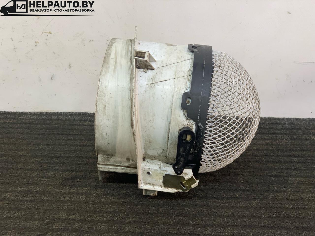 Заслонка печки/климат-контроля Audi 100 С3 1986, 1.8 л., бензин, МКПП, белый, универсал, передний привод, 431819303 - фото №1