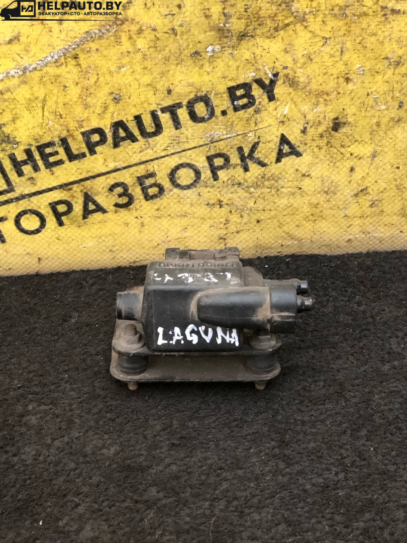 электромагнитный клапан Renault Laguna 1 поколение 1996, 1.8 л., бензин, МКПП, хетчбэк 5 дв., F3P - фото №1