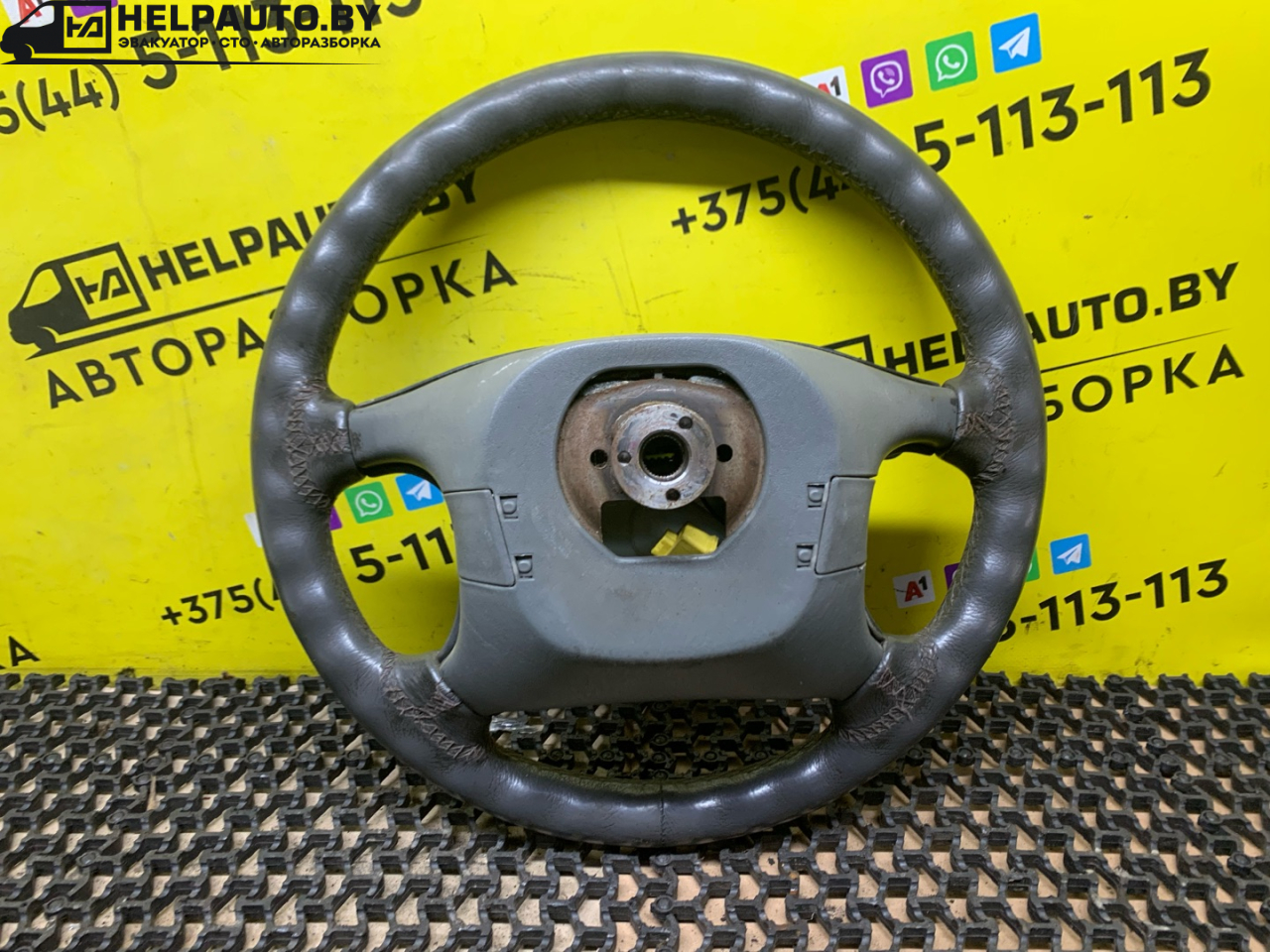 руль Hyundai Atos 1 поколение 1998, 0.8 л., бензин, МКПП, синий, хетчбэк 5 дв., передний привод - фото №1