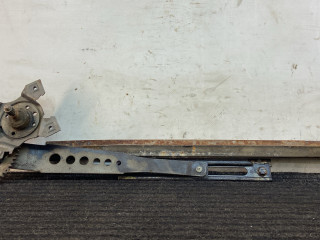 стеклоподъемник задний левый Mercedes-Benz W123 W123 1983, 3.0 л., дизель, МКПП, седан