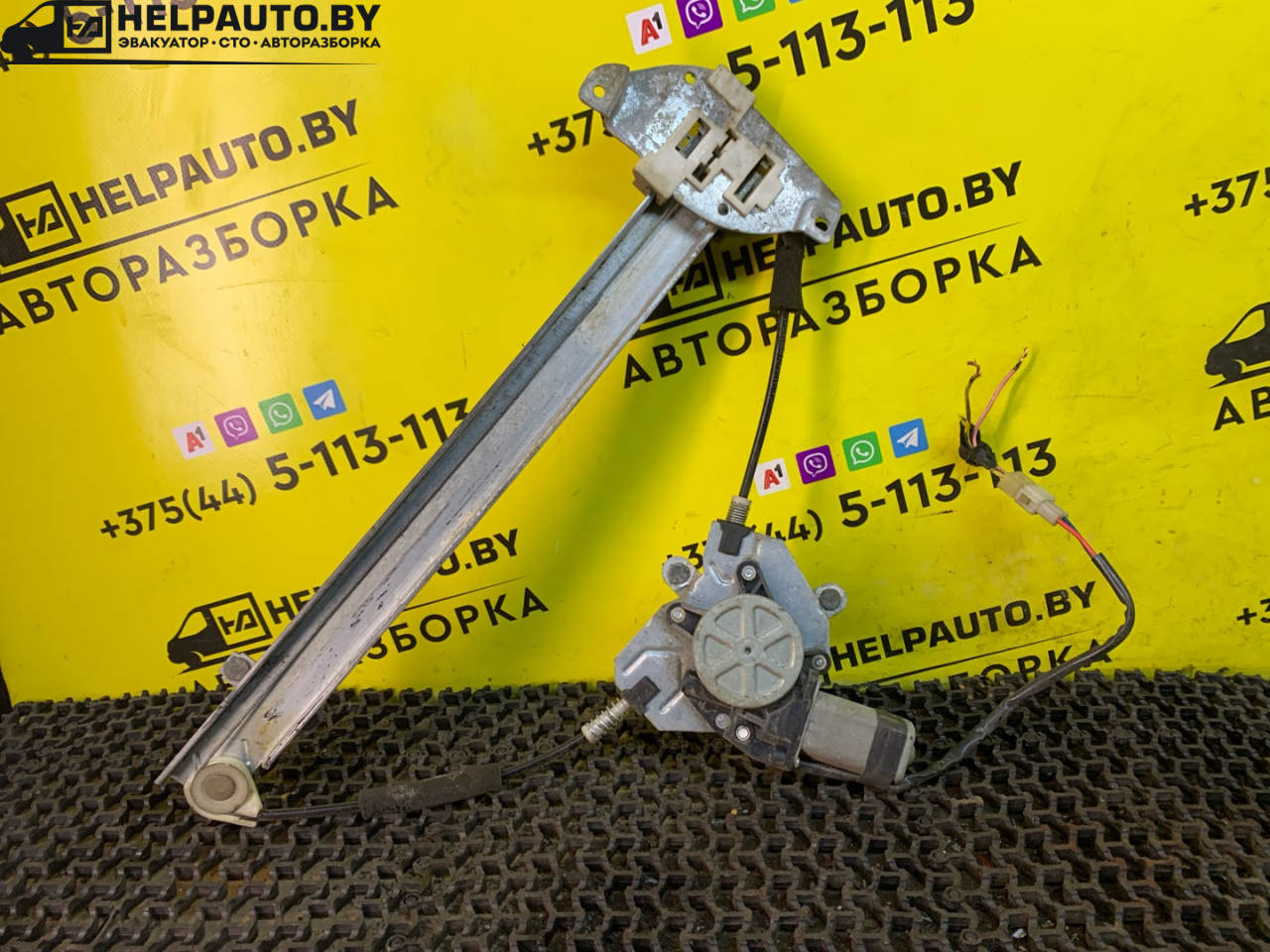 стеклоподъемник передний левый Chery Fora 1 поколение 2009, 2.0 л., SQR484F, бензин, 5МКПП, черный, передний привод - фото №1