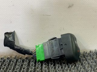 кнопка центрального замка Renault Scenic 1 поколение 1998, 1.6 л., бензин, МКПП