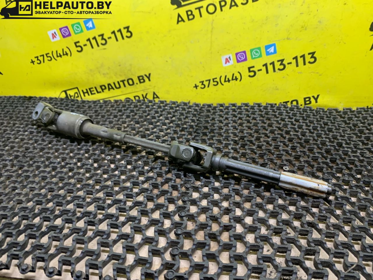 рулевой карданчик Renault Laguna 1 поколение 1997, 2.0 л., F3R 200, бензин, МКПП, серый, универсал, передний привод - фото №1