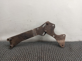 кронштейн (крепление) Audi 80 8C/B4 1994, 2.0 л., бензин, МКПП, зеленый, седан, передний привод