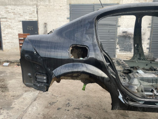 крыло заднее правое Renault Megane 2 поколение [рестайлинг] 2008, 1.4 л., бензин, МКПП, чёрный, седан