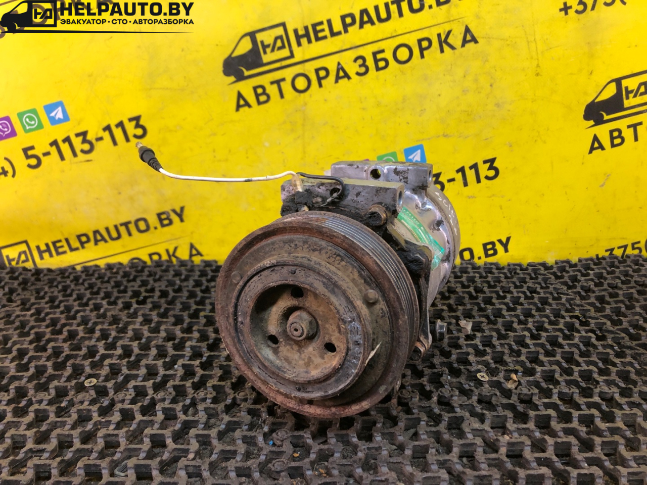 компрессор кондиционера Renault Scenic RX4 1 поколение 2003, 2.0 л., F4R 744, бензин, МКПП, синий, внедорожник 5 дв., 7700108413 - фото №1