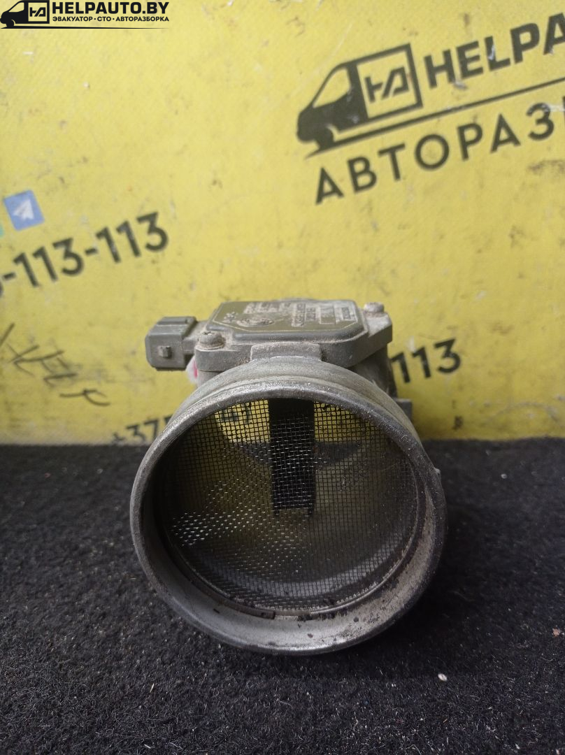расходомер воздуха Fiat Marea 1 поколение 1996, 1.8 л., бензин, МКПП, седан, HITACHI, 46438836, GE109381, AFH70-13B - фото №1