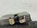 замок двери передней левой Audi 80 B3 89/B3 1987, 1.8 л., бензин, МКПП, серый, седан, передний привод, 993837015A - фото №3