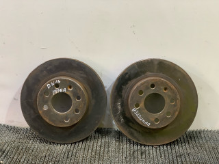 диск тормозной передний Daewoo Nubira J100 1998, 1.6 л., бензин, МКПП, зелёный металлик, хетчбэк 5 дв.