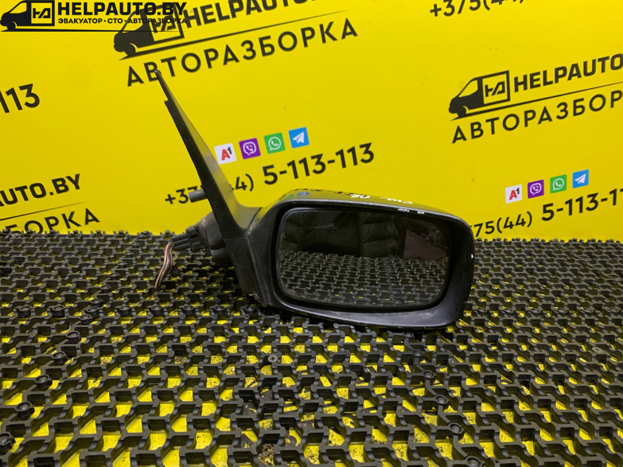зеркало наружное правое Ford Mondeo 2 поколение 1997, 2.0 л., бензин, МКПП, черный, универсал, передний привод - фото №1