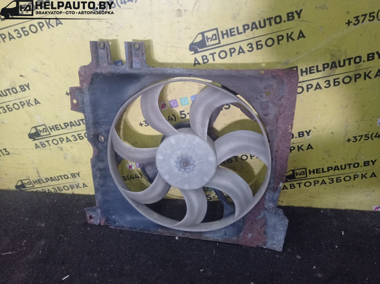 вентилятор радиатора Geely CK Otaka 1 поколение CK-1 2007, 1.5 л., MR479A, бензин, МКПП, золотистый, седан, передний привод - фото №1