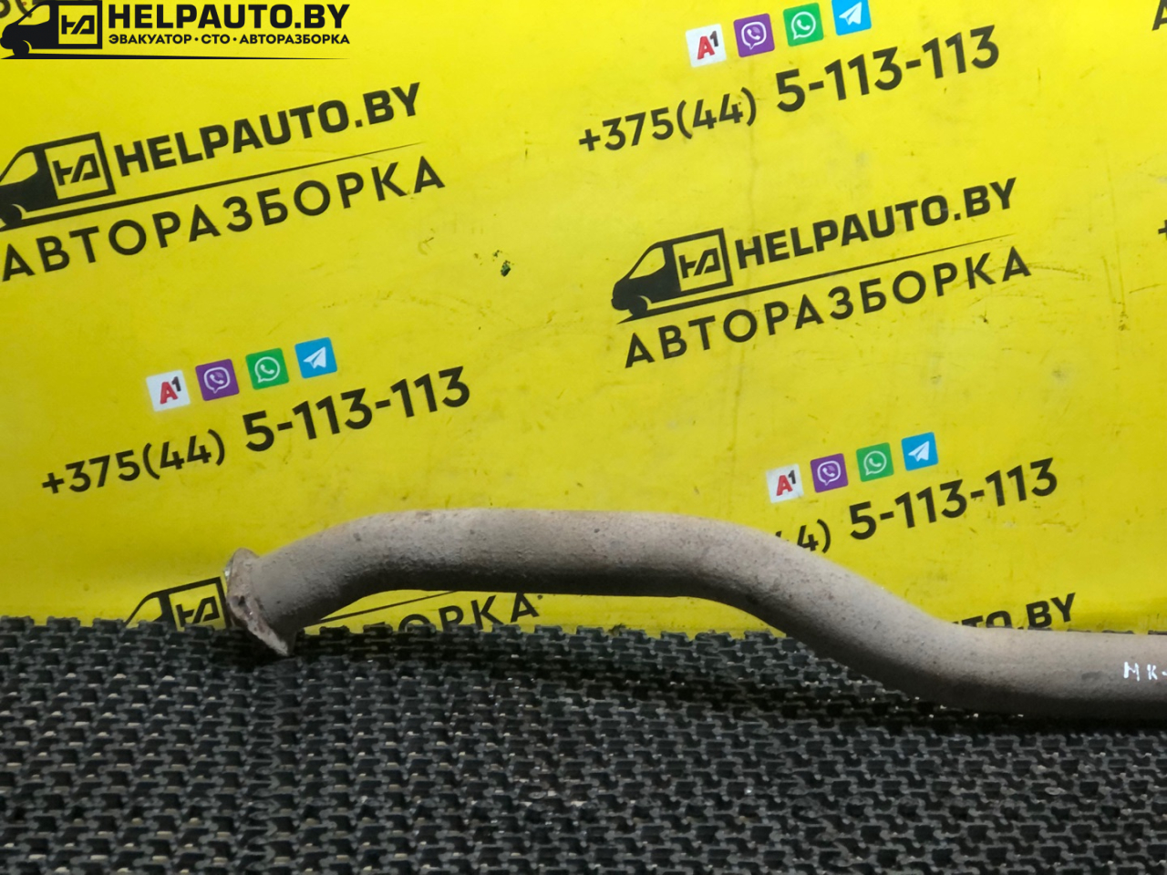 труба приемная глушителя Geely MK 1 поколение 2012, 1.5 л., MR479QA, бензин, 5МКПП, черный, седан, передний привод - фото №1